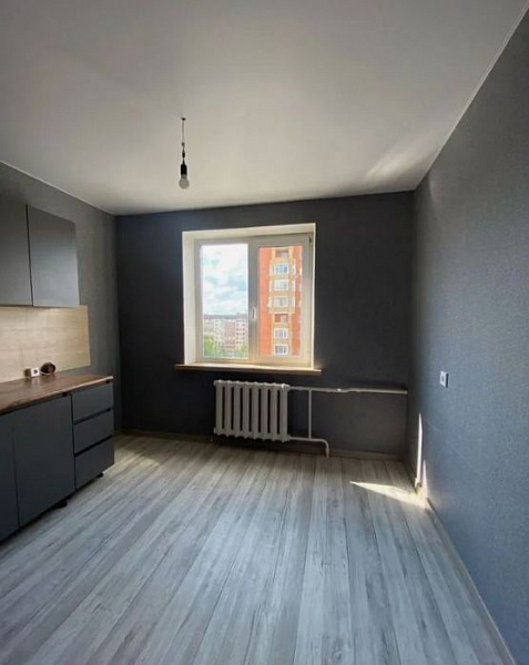 2-к квартира, Моторостроителей, 7