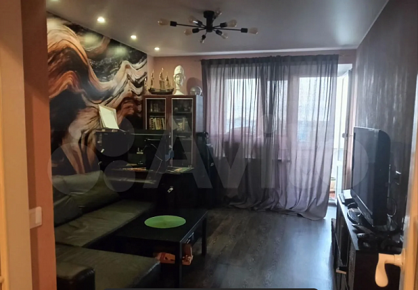 3-к квартира, Мелиораторов, 4