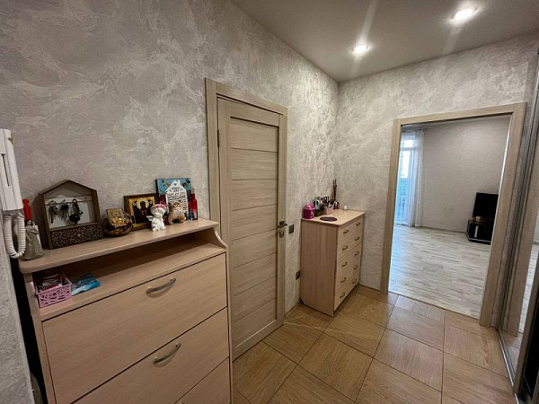 1-к квартира, Таврическая, 9