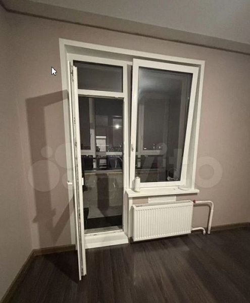 1-к квартира, Сергея Джанбровского, 1