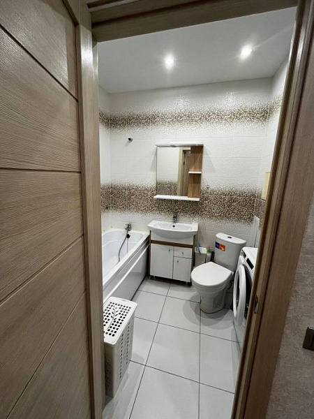 1-к квартира, Таврическая, 9