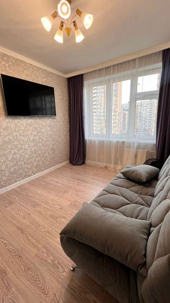 1-к квартира, Александра Протозанова, 16