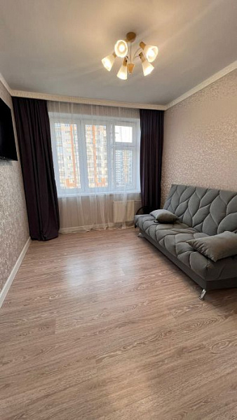 1-к квартира, Александра Протозанова, 16