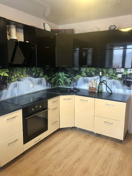 2-к квартира, Вербовая, 4