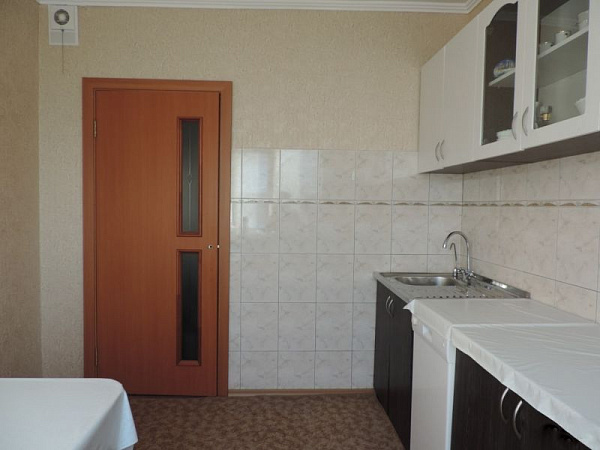 2-к квартира, Пермякова, 50