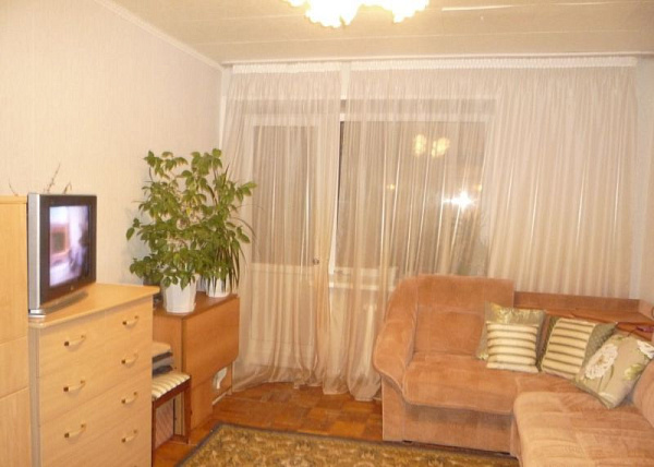 1-к квартира, Садовая, 126