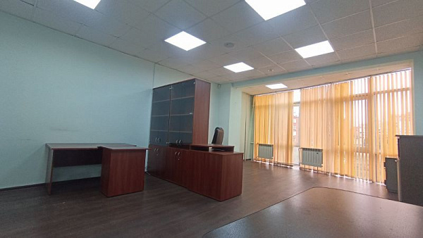 Офисная, Герцена, 53