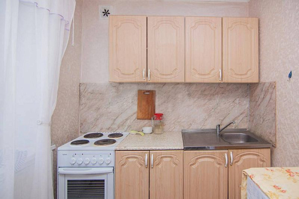 2-к квартира, Харьковская, 71а