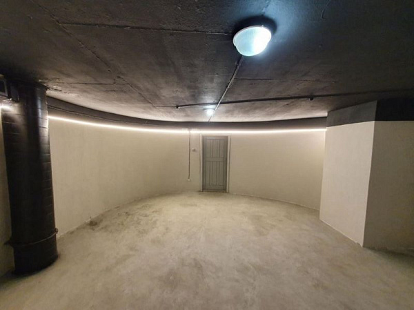 Складская, Валерии Гнаровской, 14