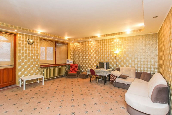 Таунхаус, Малышева, 