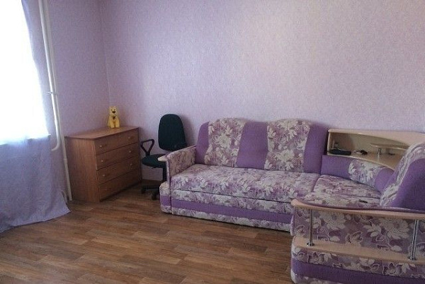 2-к квартира, Николая Ростовцева, 10