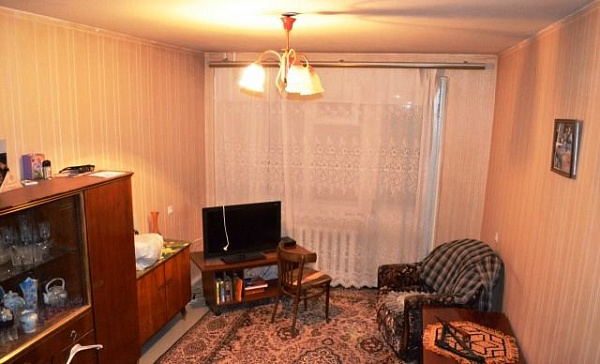 2-к квартира, Одесская, 44