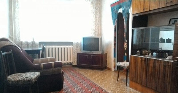 2-к квартира, Луначарского, 38