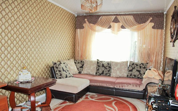 2-к квартира, Чаплина, 125