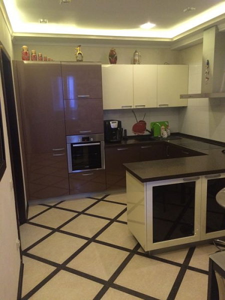 2-к квартира, Мельникайте, 55