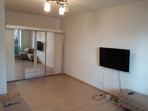 1-к квартира, Дружбы, 75